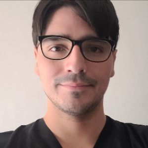 Claudio Paredes San Juan Kinesiologo