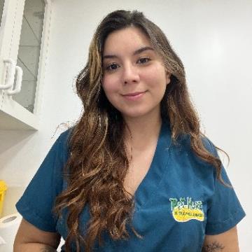 CONNIE POMBO JARA